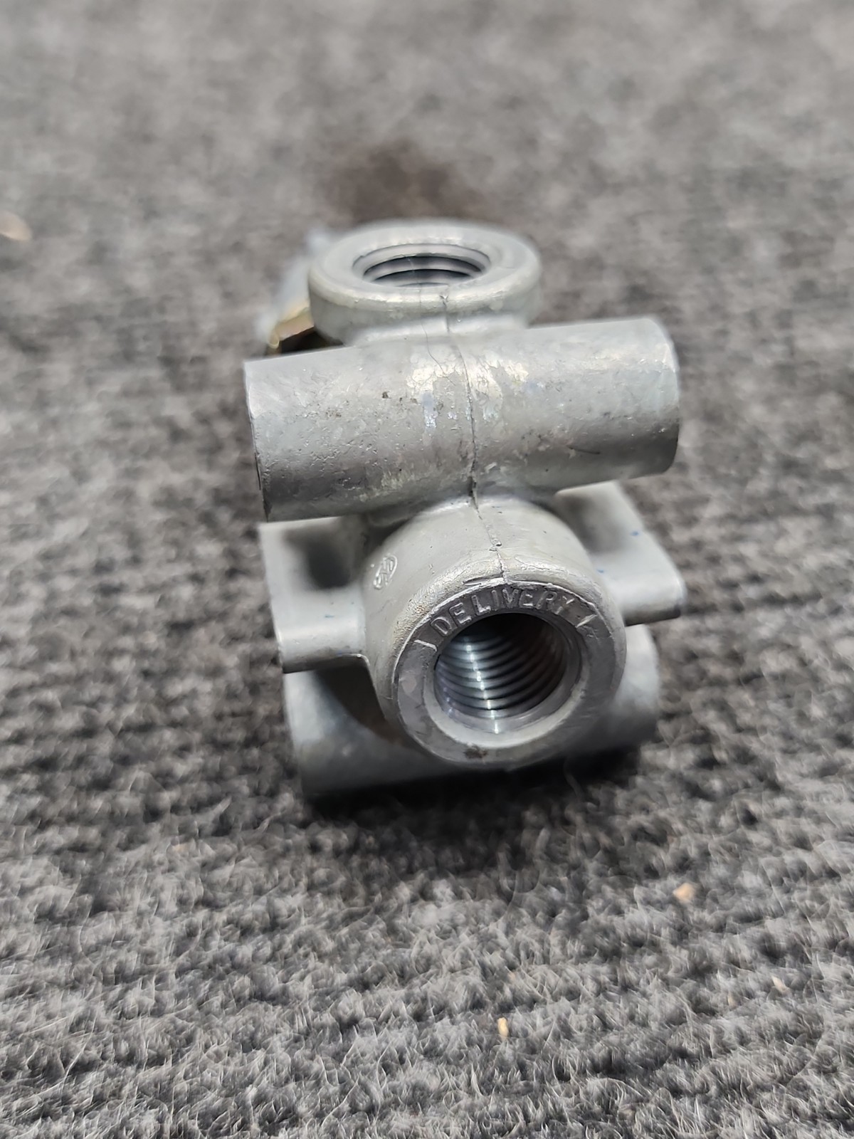Bendix 277227 Protection Valve 75 PSI PR-2