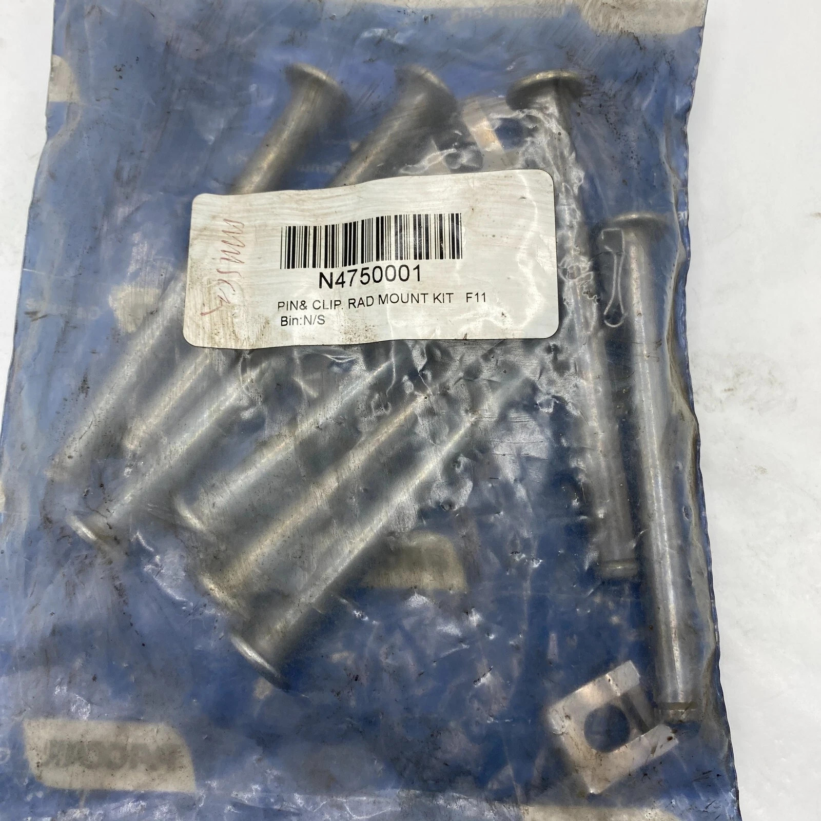 PACCAR N4750001 Channel Clip and Pin Kit Genuine Parts New “FREE SHIPPING” 🎯