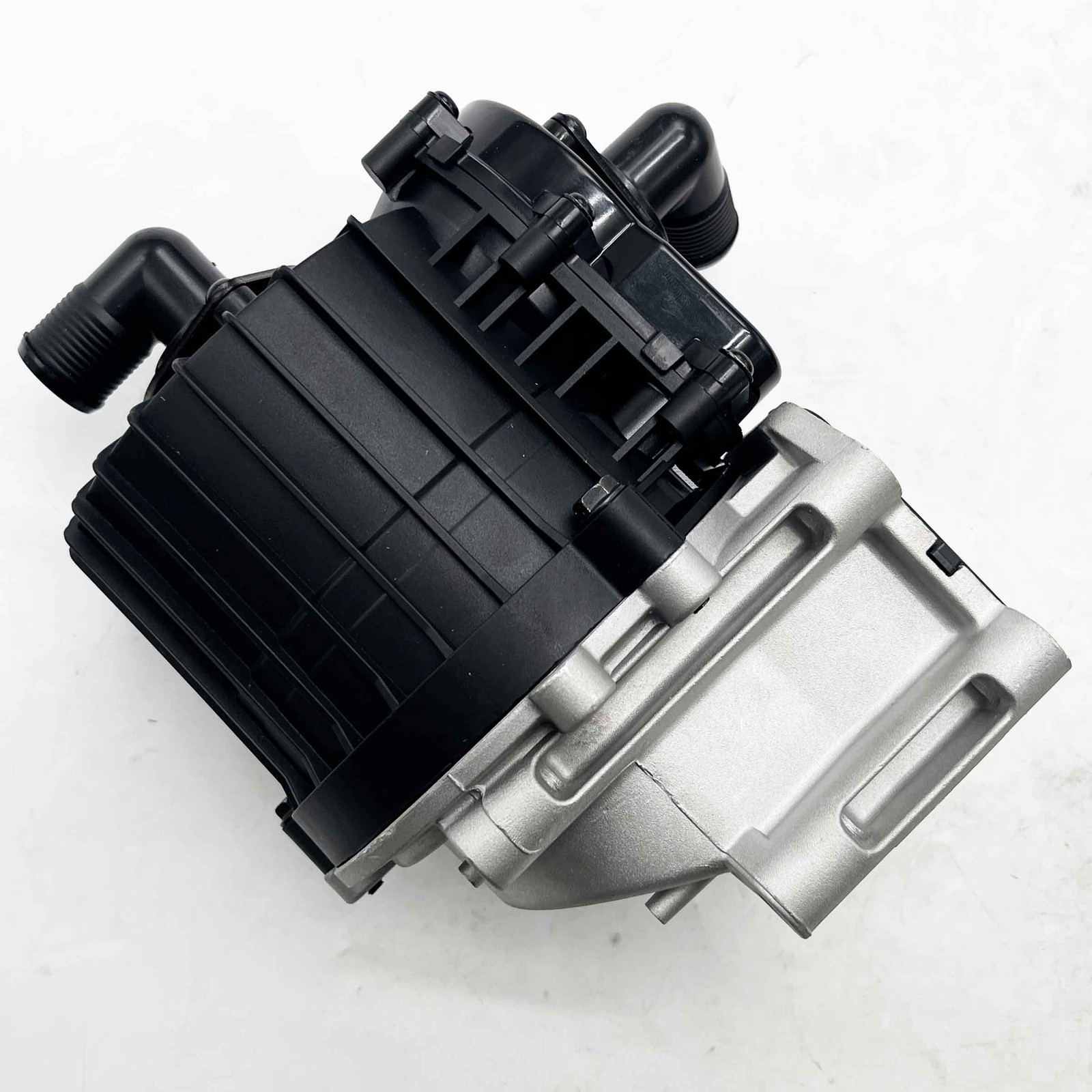 New Oil Crankcase Ventilation Separator for Volvo D13 MP8 21122539 21475228