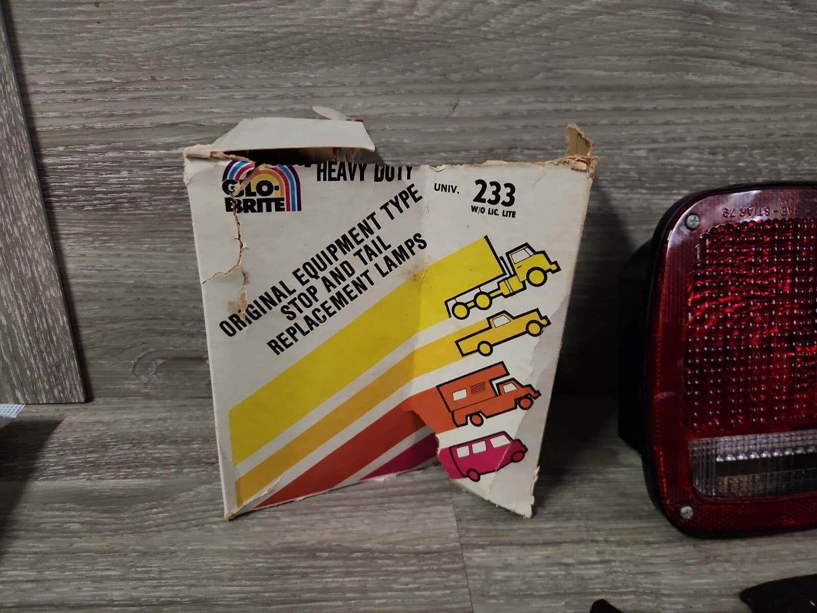 VTG Jeep Brake Tail Stop Light Brake Turn Signal Lamp SAE AILRST-75 TMC 187