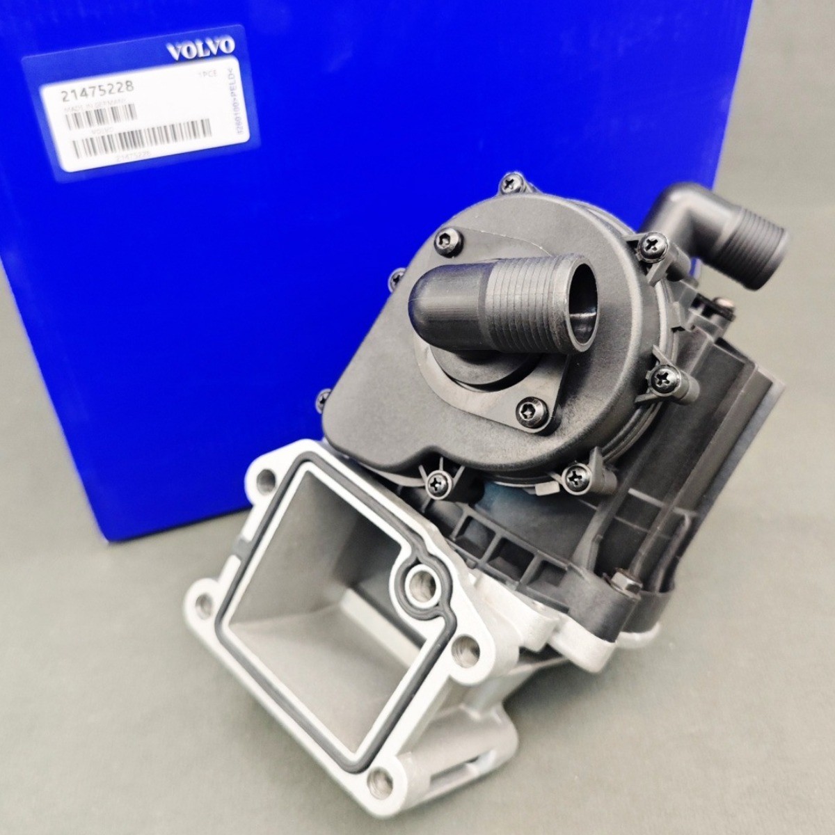 New Oil Crankcase Ventilation Separator for 21122539 21475228 Volvo D13 MP8