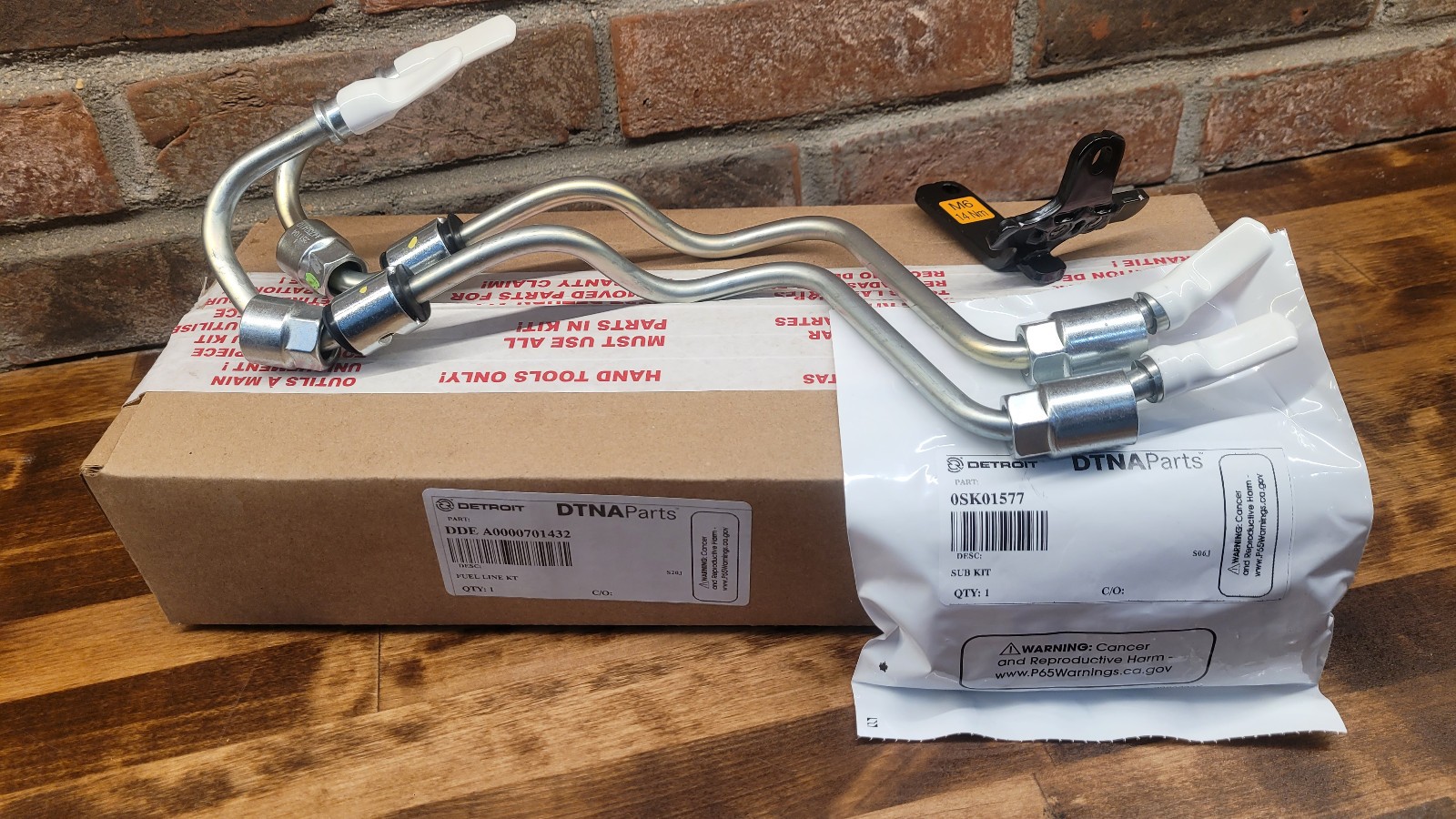 OEM Detroit DD15 High Pressure Fuel Line Kit A0000701432 –Genuine Detroit Diesel