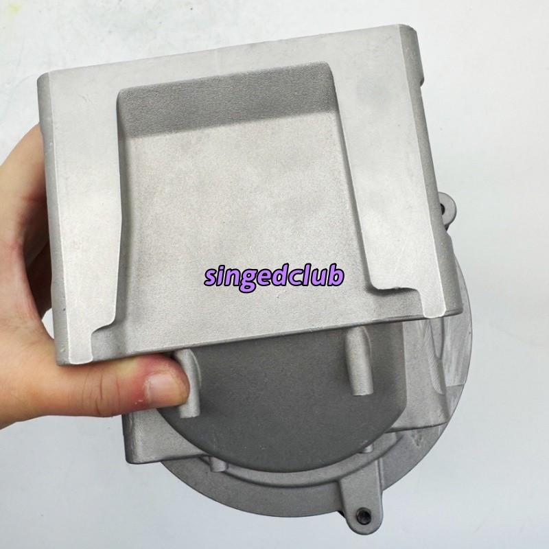 New Oil Crankcase Ventilation Separator for Volvo D13 MP8 21122541 21475228