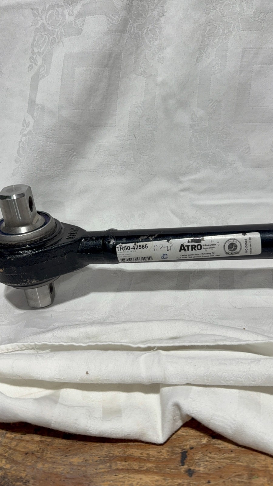 Atro 22.25″ C/C Torque Rod for Mack/Freightliner/International (TR50-42565)