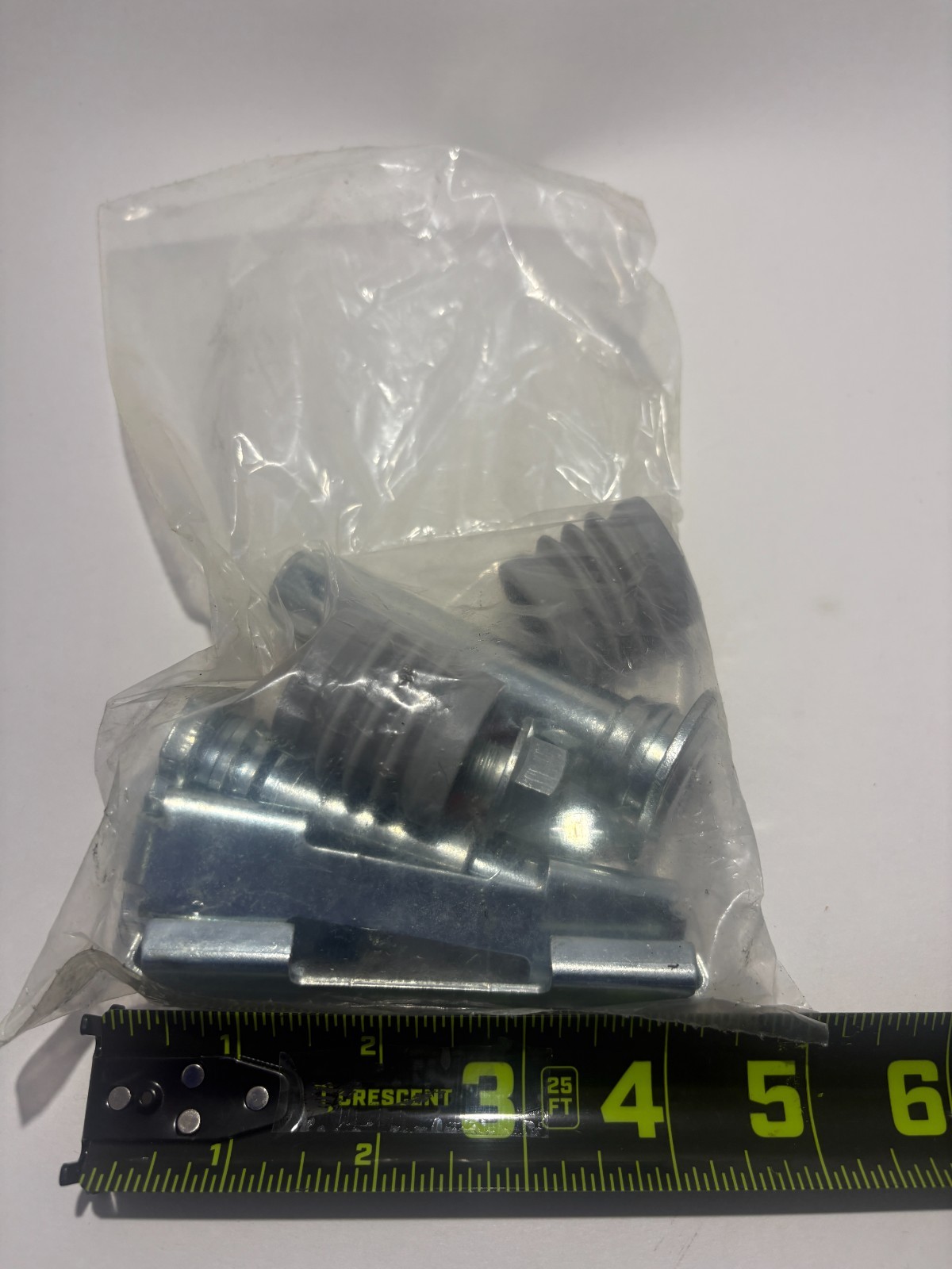 2 COUNT FLT308100 Fleetrite Brake Caliper 66mm w/2.6″Diameter Bosch Pin Slider