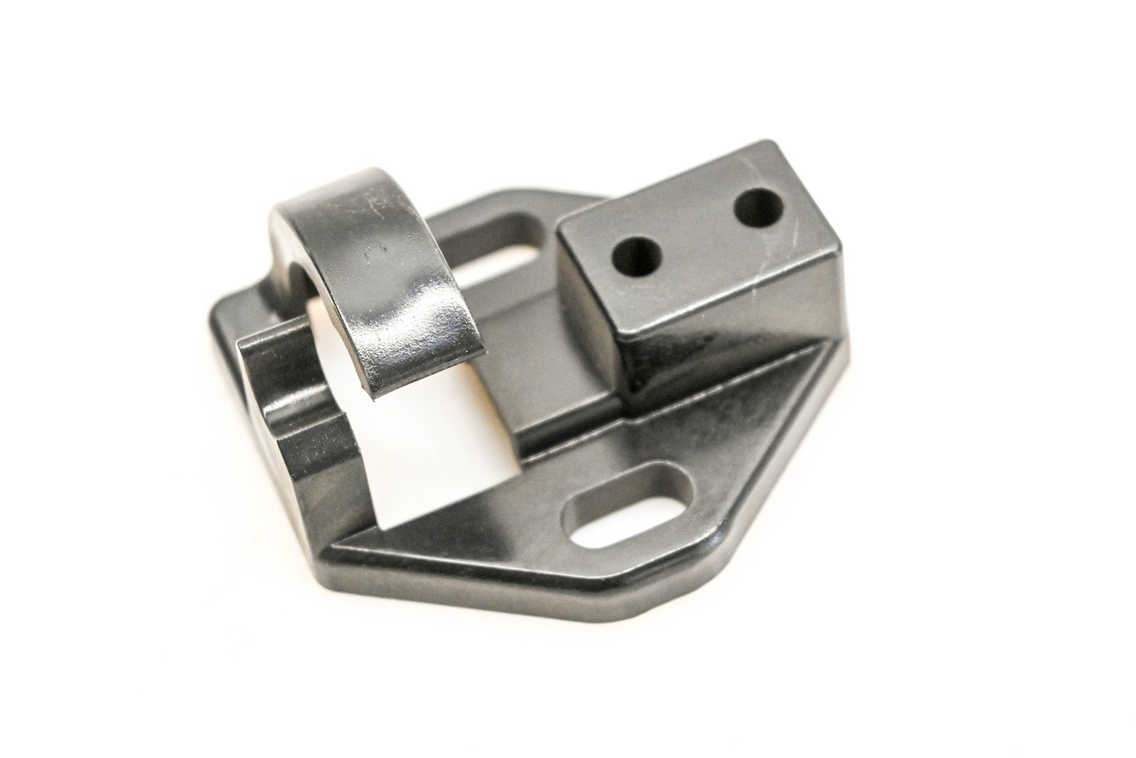 Mack 173QS39303P2 Bracket NOS