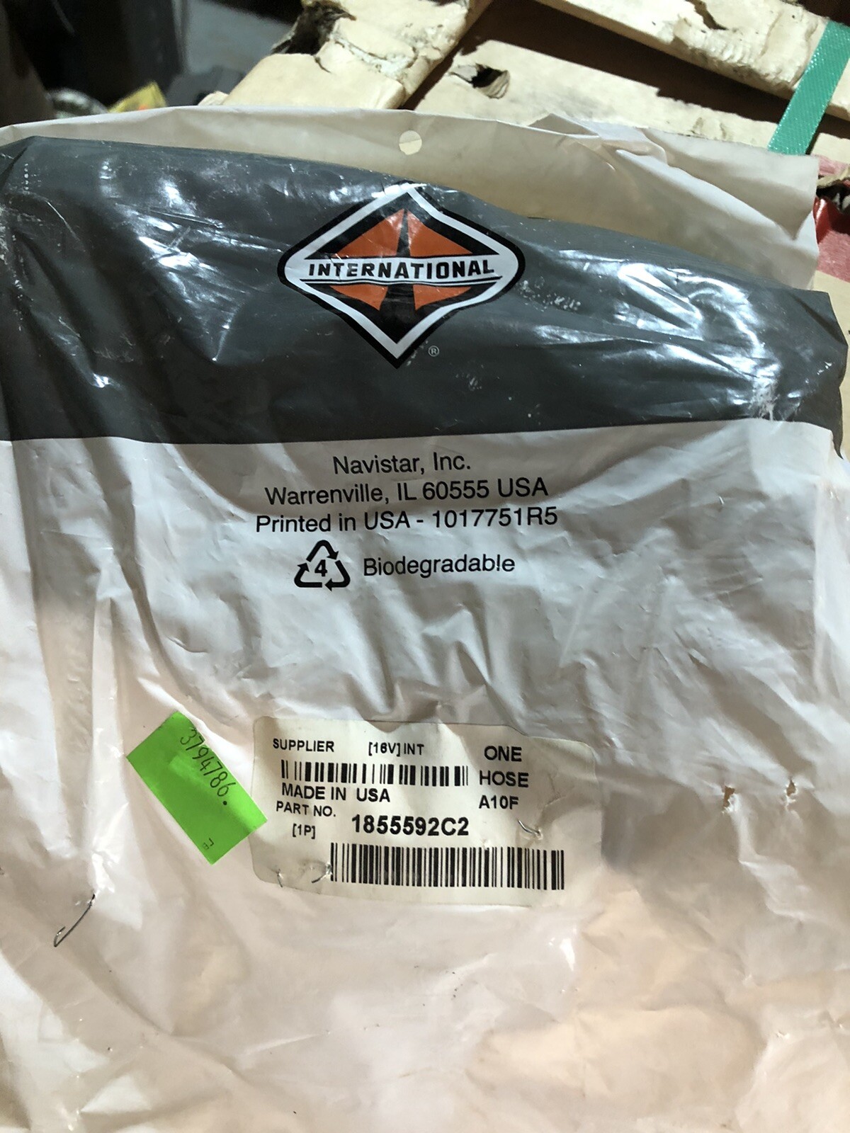 INTERNATIONAL HOSE EGR COOLANT RETURN 1855592C2