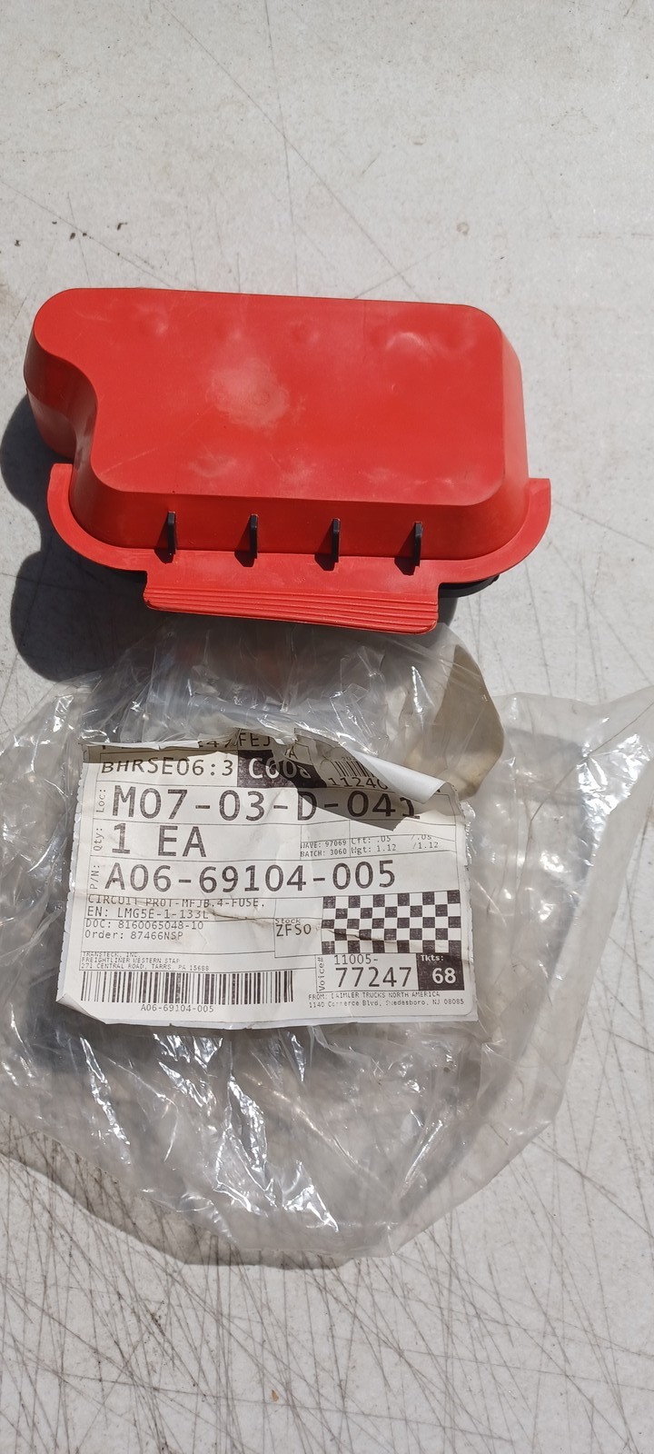 FREIGHTLINER A0669104005 OTHER COMMERCIAL TRUCK PARTS