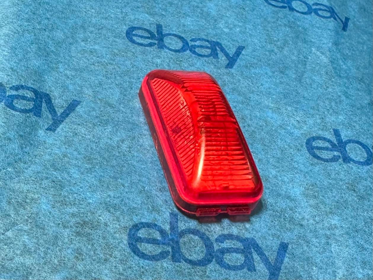 15200R Genuine Truck-Lite Red Rectangular Red Marker Light (2 Count) OEM-New