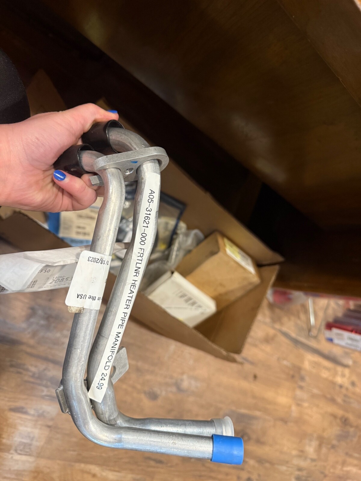 Freightliner A05-31621-000 Manifold Heater Pipe