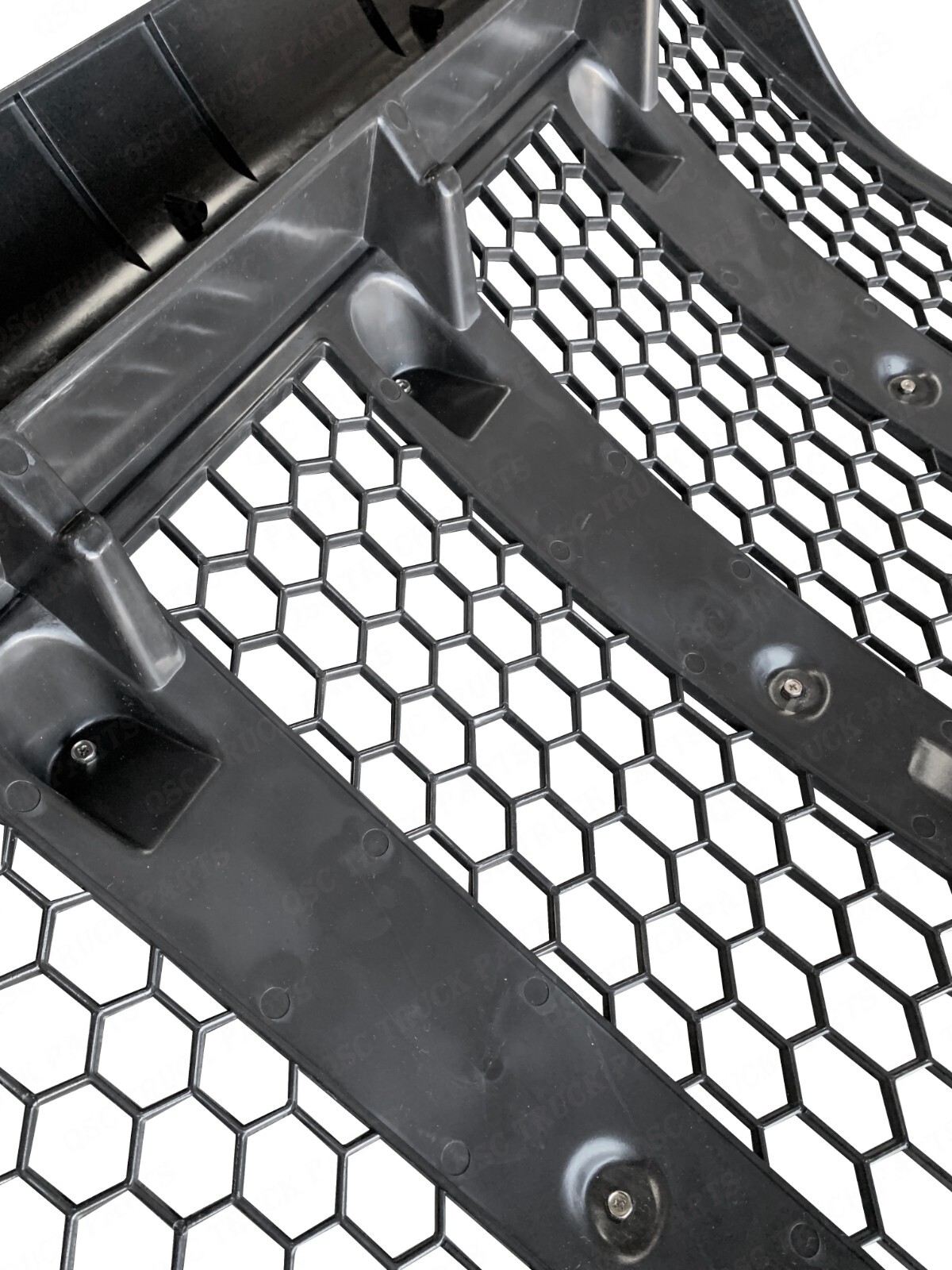 QSC Reefer Roadside Left Side Upper Black Grille for Thermo King Precedent