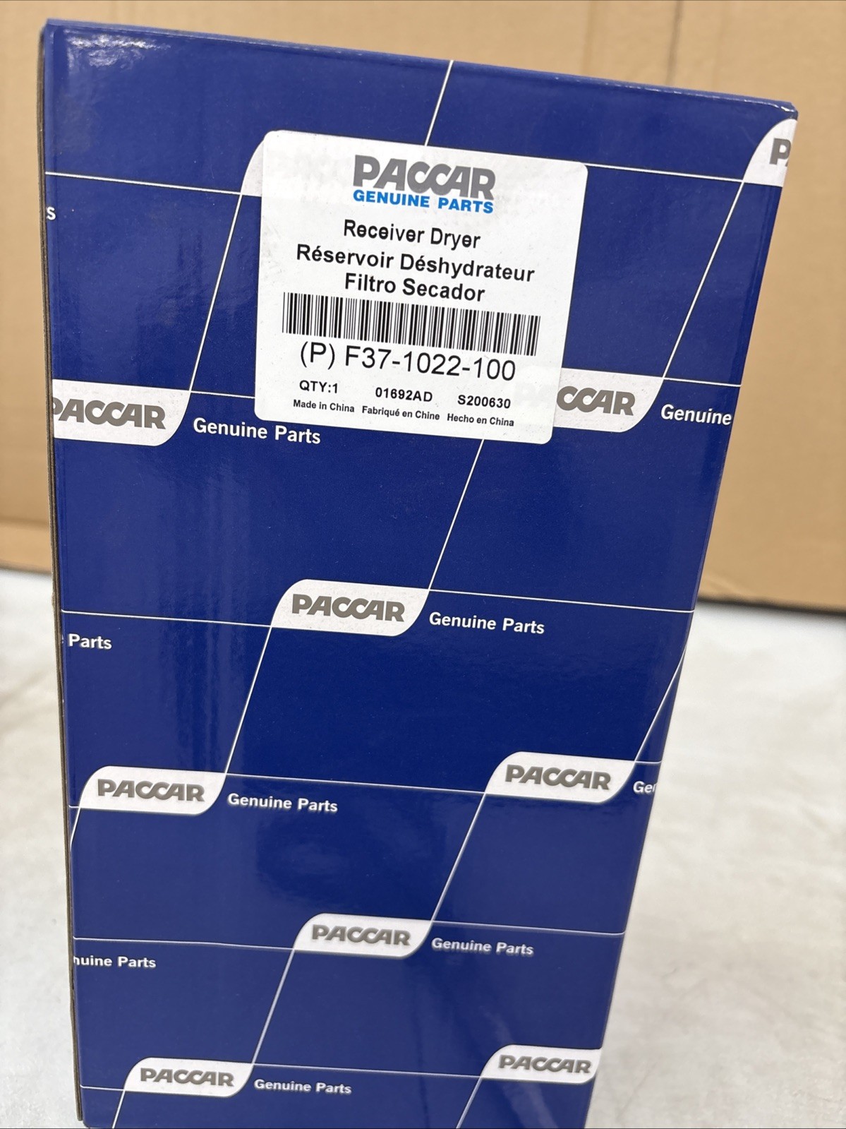 Paccar OEM F37-1022-100 Genuine Factory Original Part