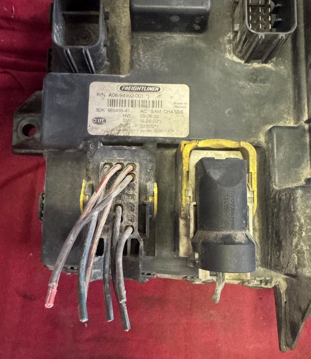 FREIGHTLINER FUSE BOX A06-94992-001 SAM CHASSIS , FUSEBOX 2012 FRT