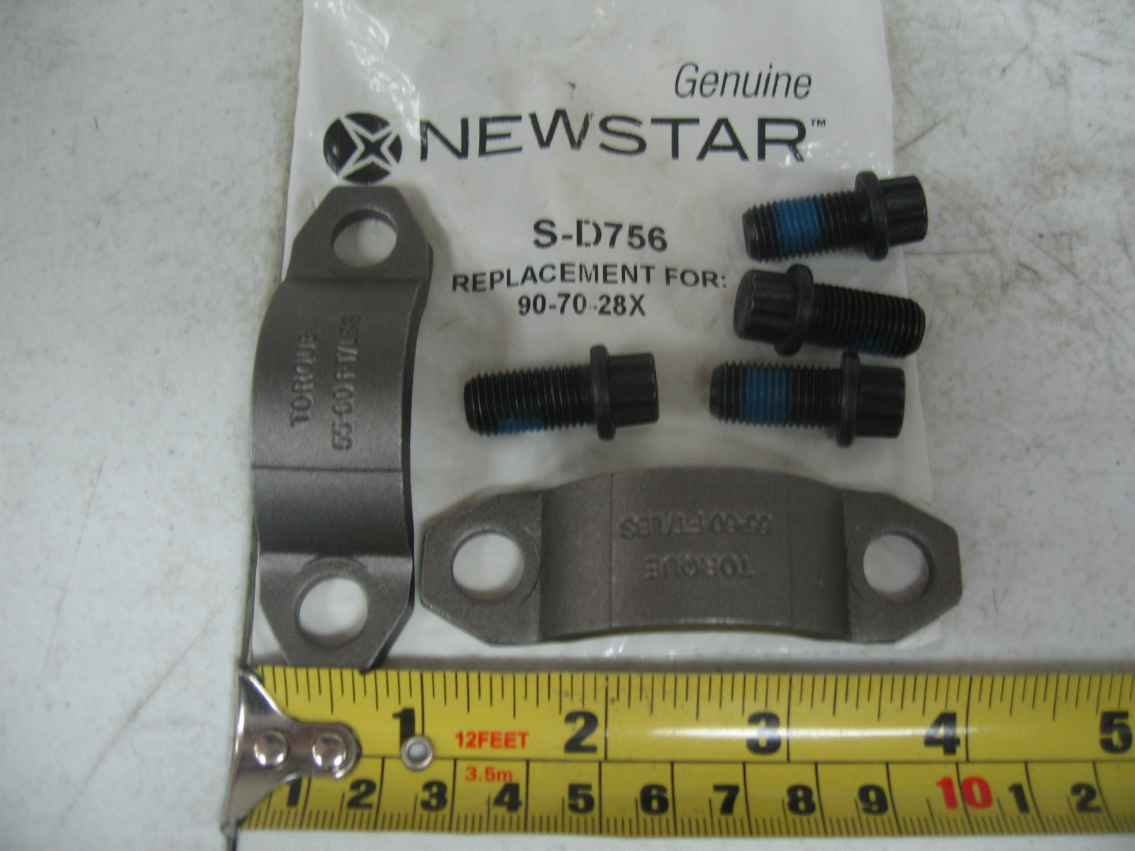 U-Joint Strap Kit for SPL90X®. S&S# S-D756 Ref# Dana Spicer 90-70-28X 1685128C91