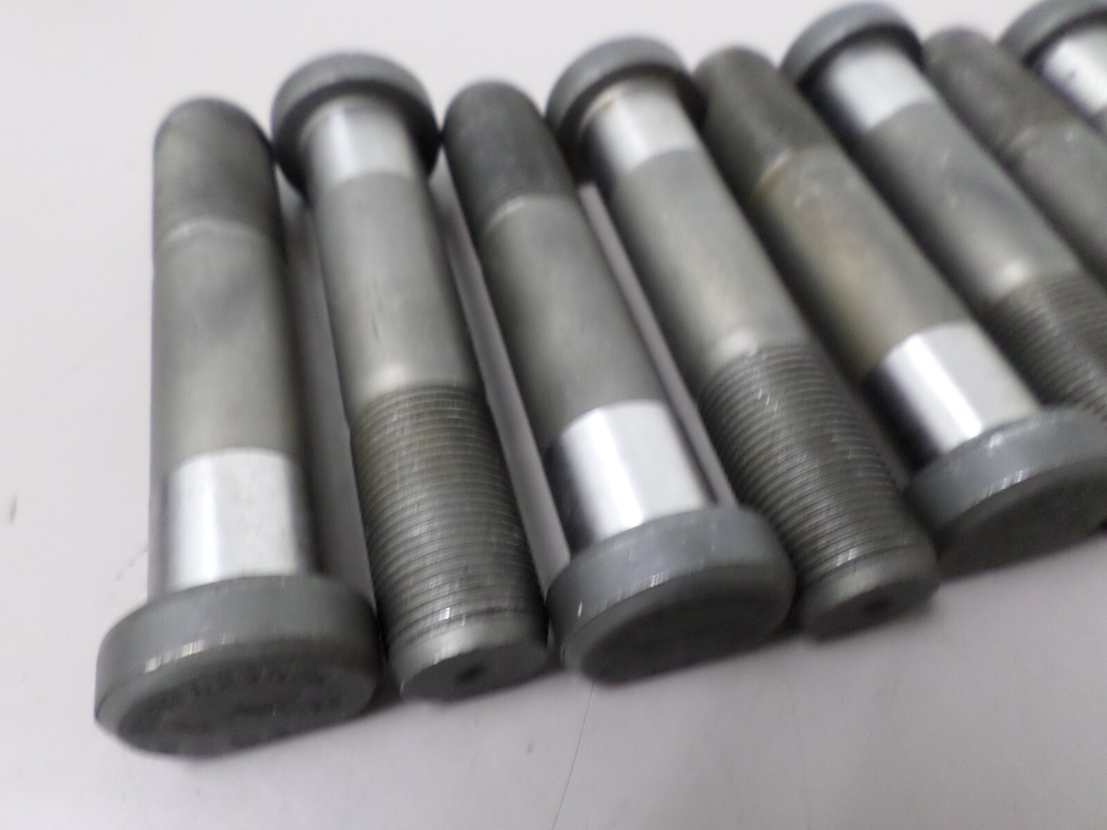 10 – New Flyer 6312423NFA Clipped Head Wheel Studs / Bolts M22X1.5X105