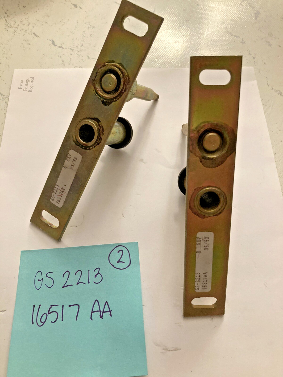 SET OF 2 GS2213 Paccar Wiper Shaft Mount Assy Wiper Arm Base GS-2213 New(Other)