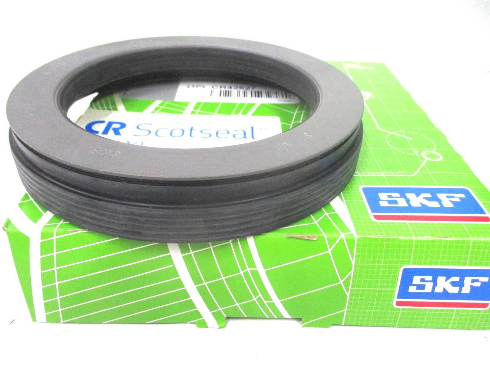 42627 NEW GENUINE SKF CR SCOTSEAL PLUS XL WHEEL SEAL 372-7099 370065A 307-0723
