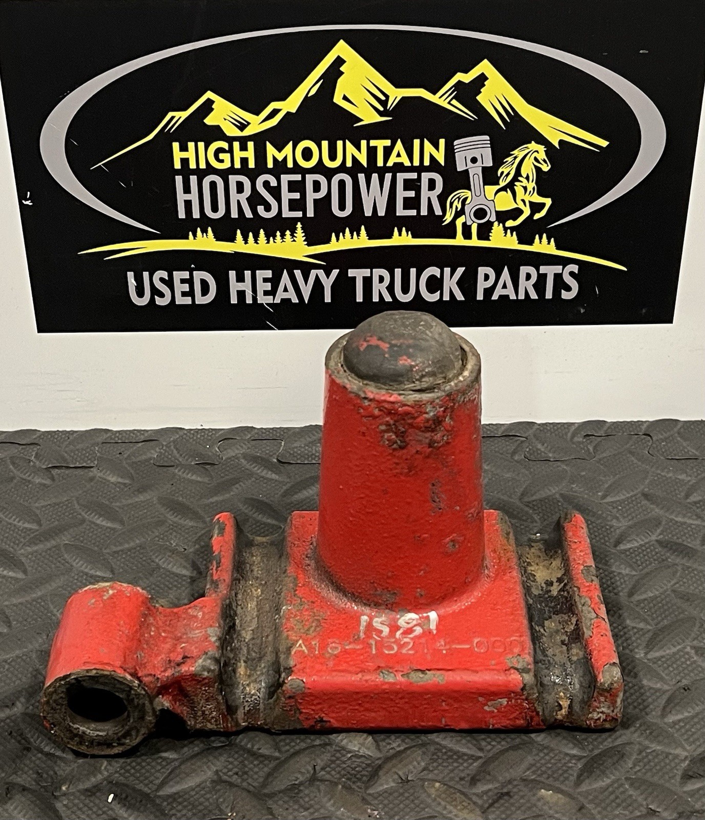 Freightliner Front Suspension Axle Stop (Right Side) A16-15214-000 (Tag# 14967)