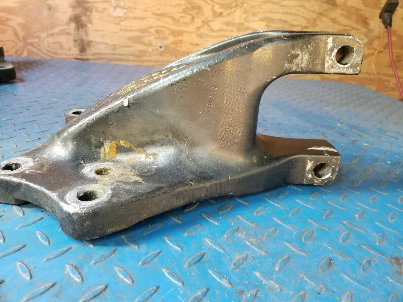 2012 FREIGHTLINER CASCADIA 125 AIRLINER SPRING HANGER PART NO.R16 14031-000 MODE