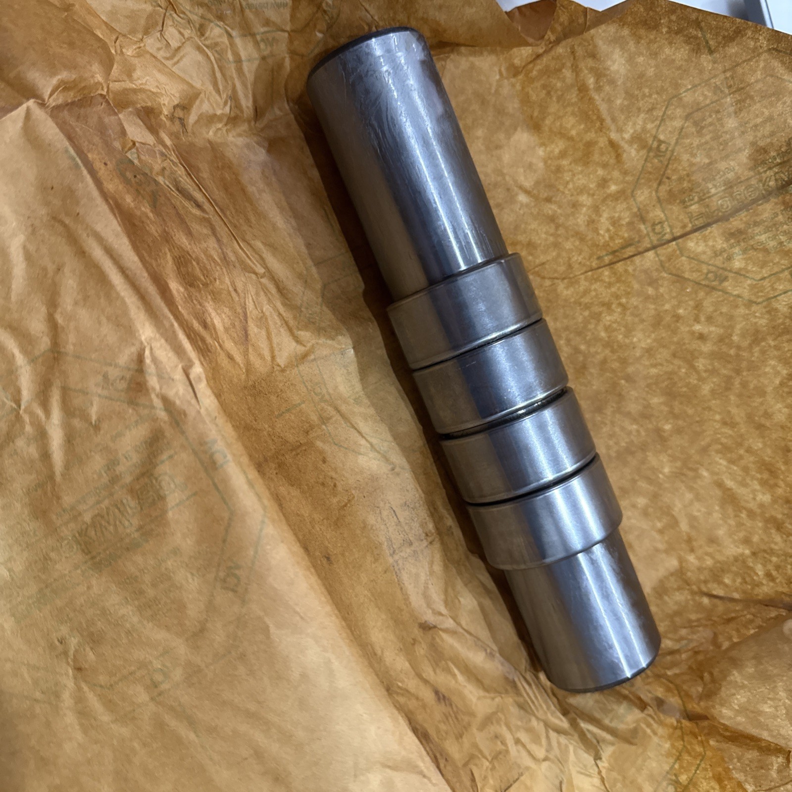 Freightliner Front Right Hand Axle King Pin P/N 6073300119K NEW