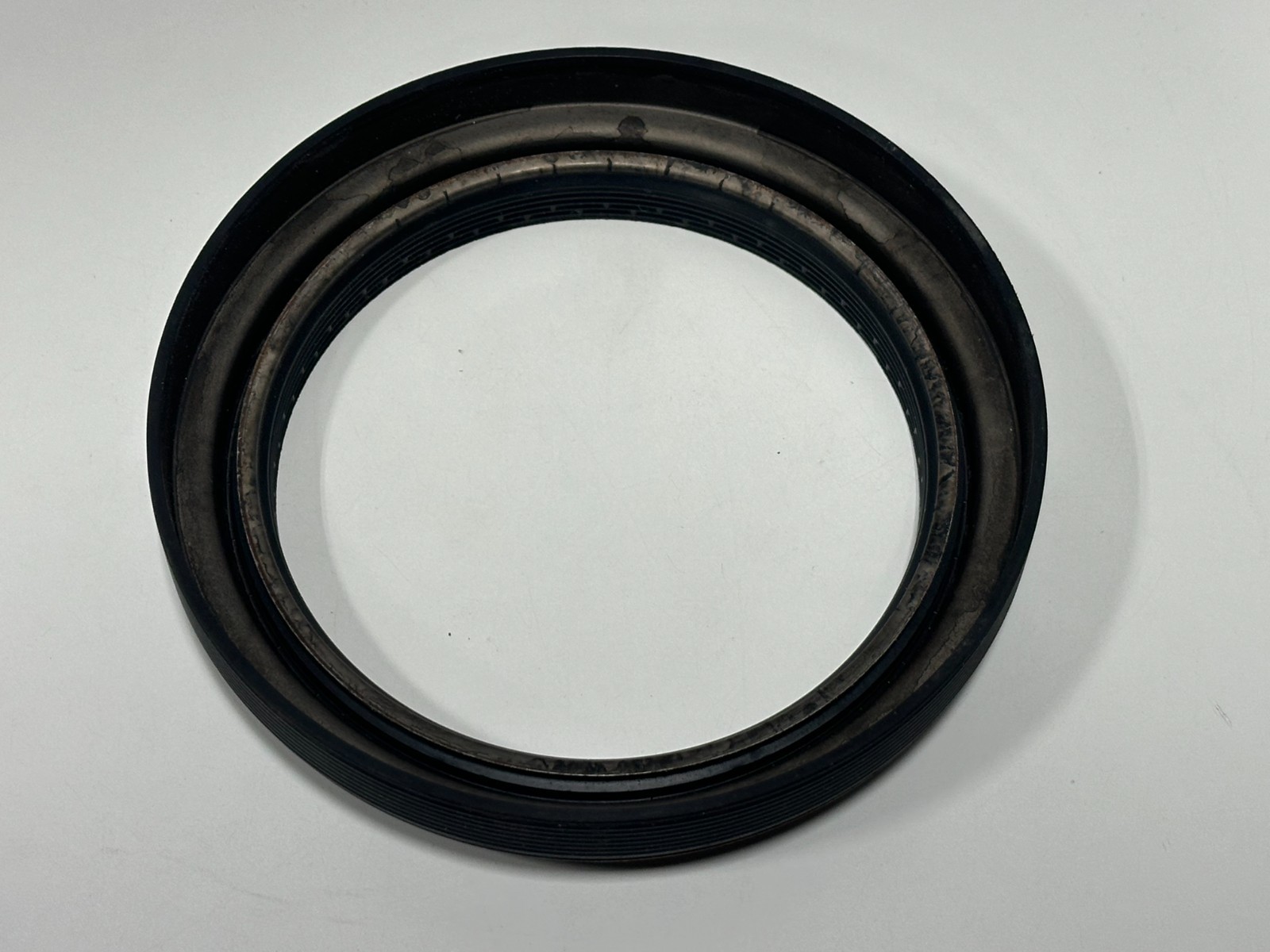 Stemco 393-0173 Voyager Volvo Hub Seal new Made in USA missing original box