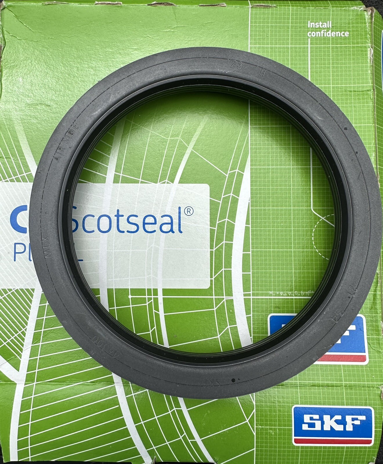 SKF 46300-C24 CR SCOTSEAL PLUS XL H 226 2613 181U 1ZAP1 0085311565943