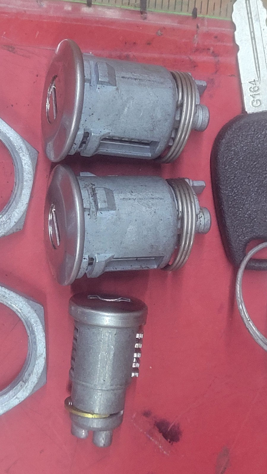 100006 GENUINE KENWORTH PACCAR AFTERMARKET OEM LOCKSET NOS