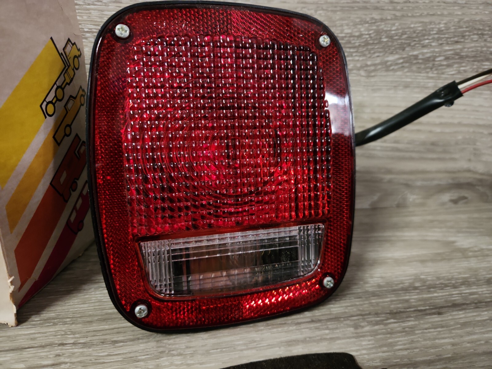 VTG Jeep Brake Tail Stop Light Brake Turn Signal Lamp SAE AILRST-75 TMC 187