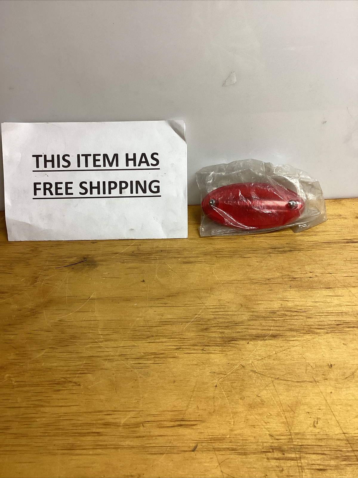 NAVISTAR 3590548C91 – INTERNATIONAL LIGHT INCANDESCENT RED