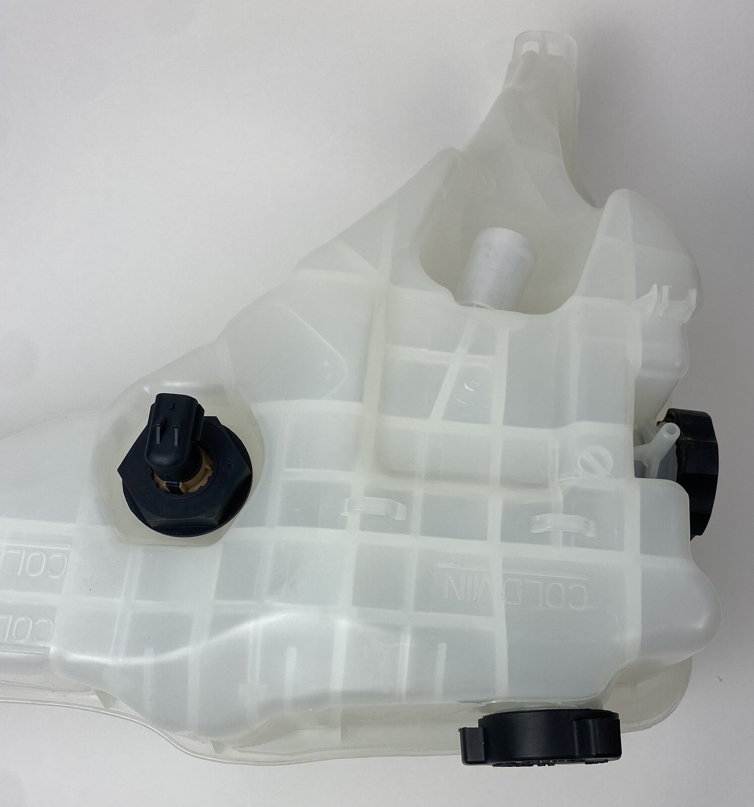 VELOCITY VTC-89342 Surge Tank Replacement*