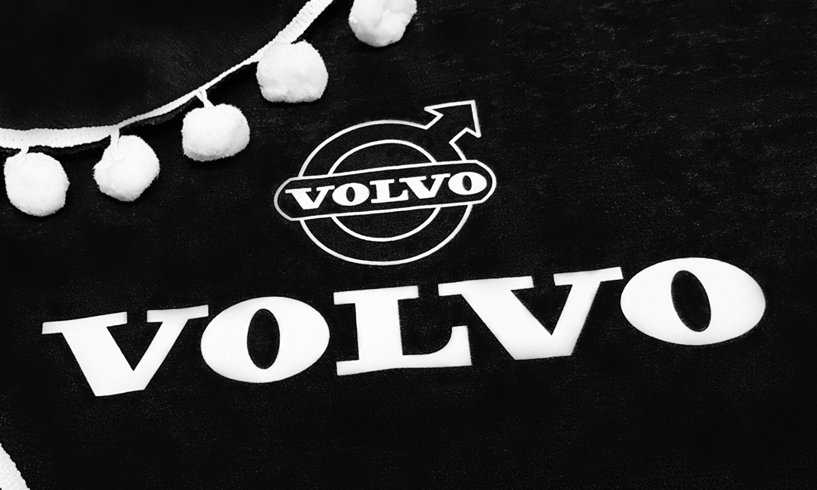 Truck Curtains Black w/ White PomPoms for VOLVO FH FM FH12 FH13 FH16 VNL VNR VNX