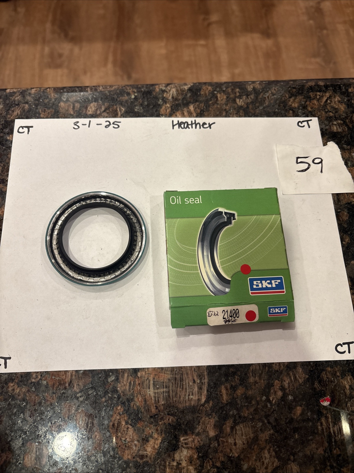 SKF oil seal 21400