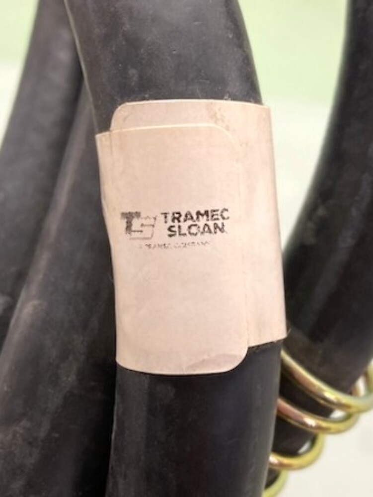 Tramec Sloan 32335-117 HOSE ASSY 117″ 3/8″ TUBE ENDS W/SPRG GUARD New Genuine