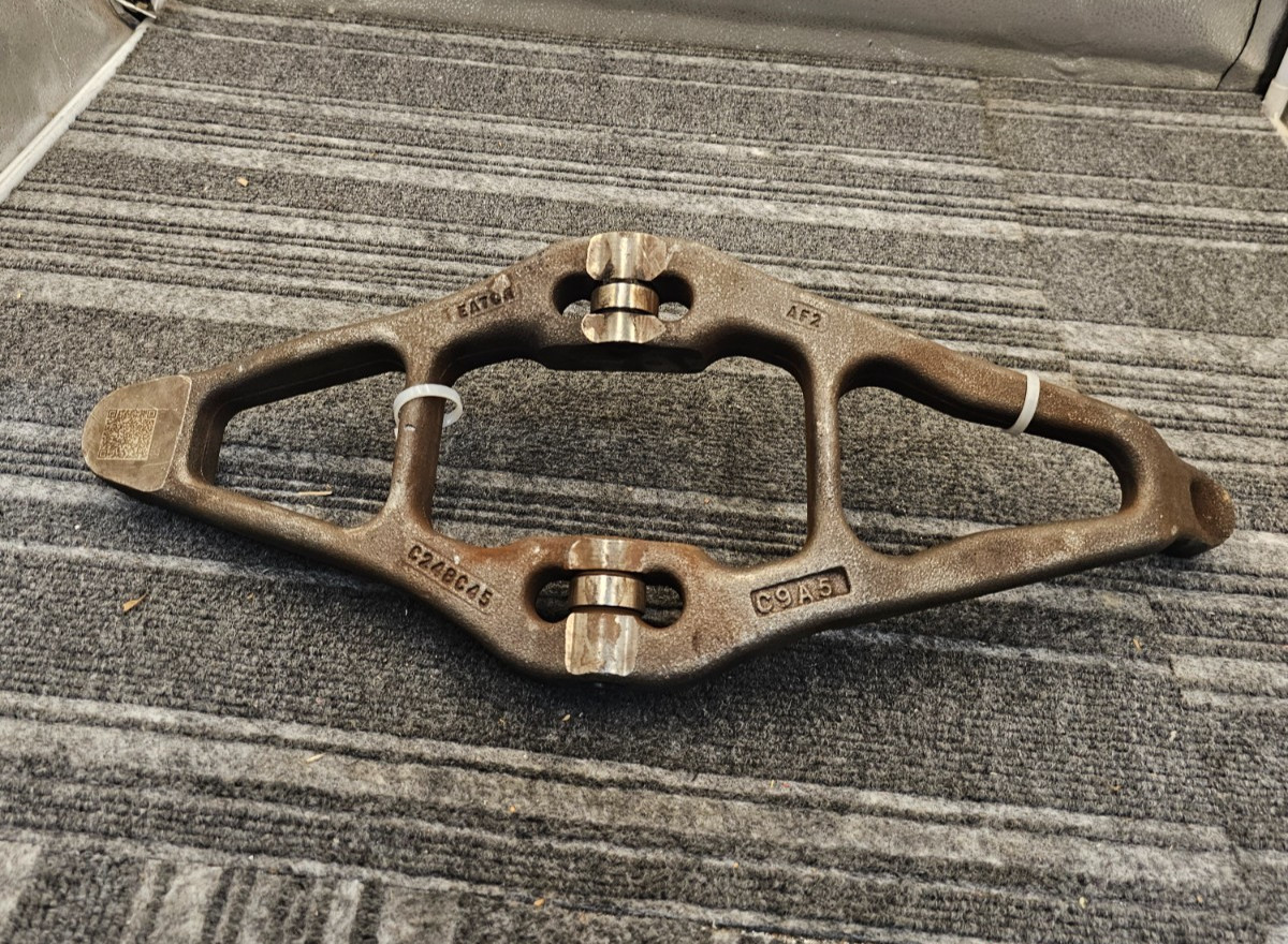 EATON C248C45 Release Yoke Assembly AF2 C9A5 For Kenworth Trucks