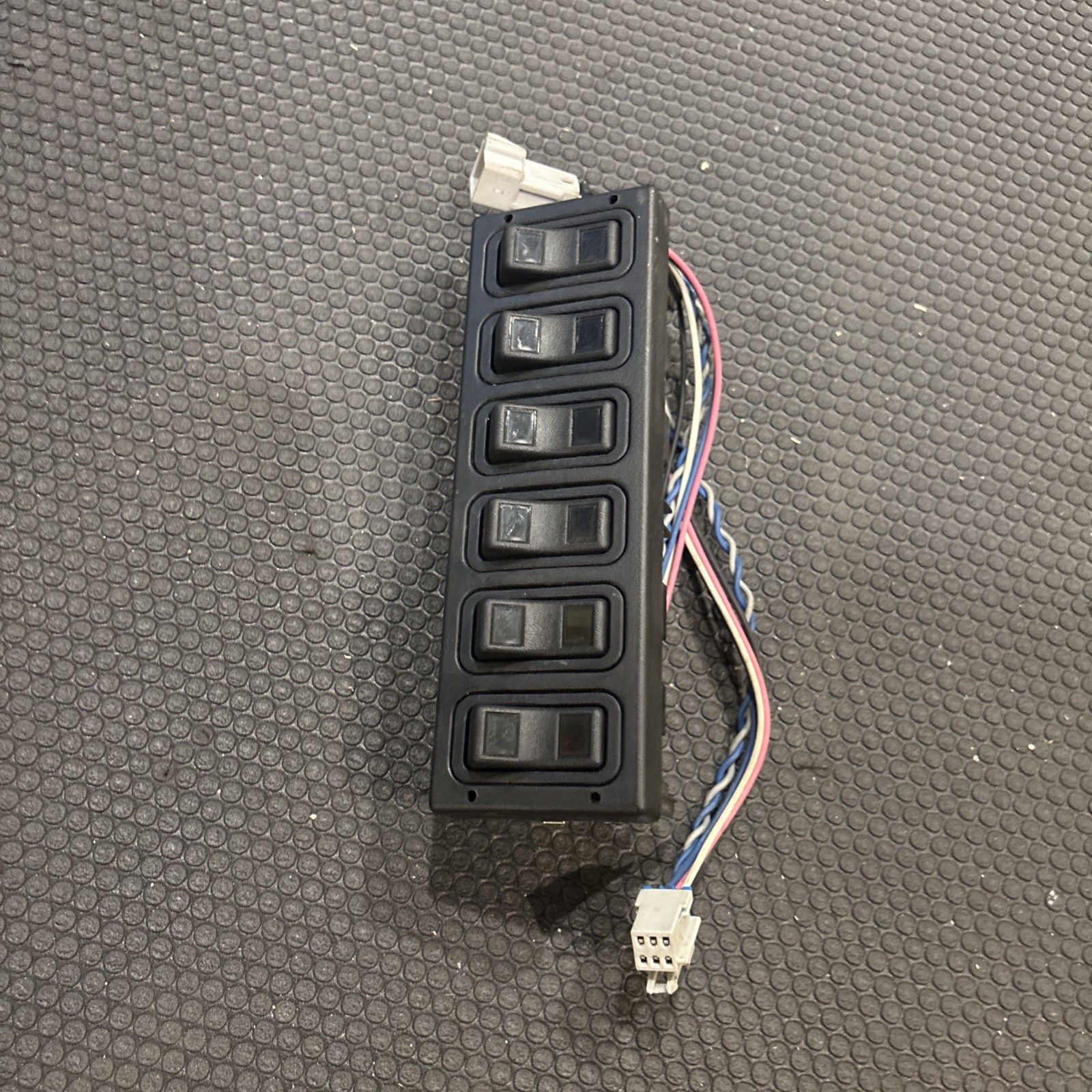 3549776C4 International 6 Pack Switch Housing Panel with all switches