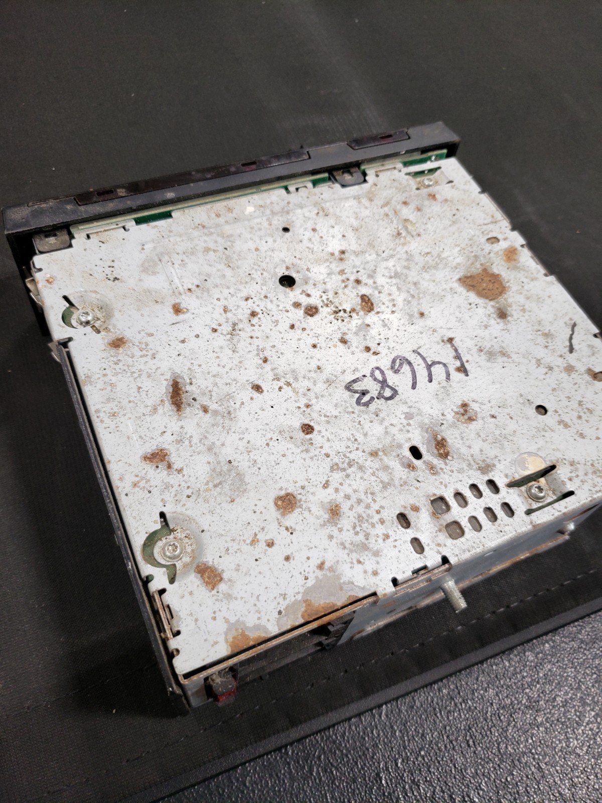 Volvo VNL Bluetooth SXM Radio 24145138, Delphi Item DEA500, Item # M2026J