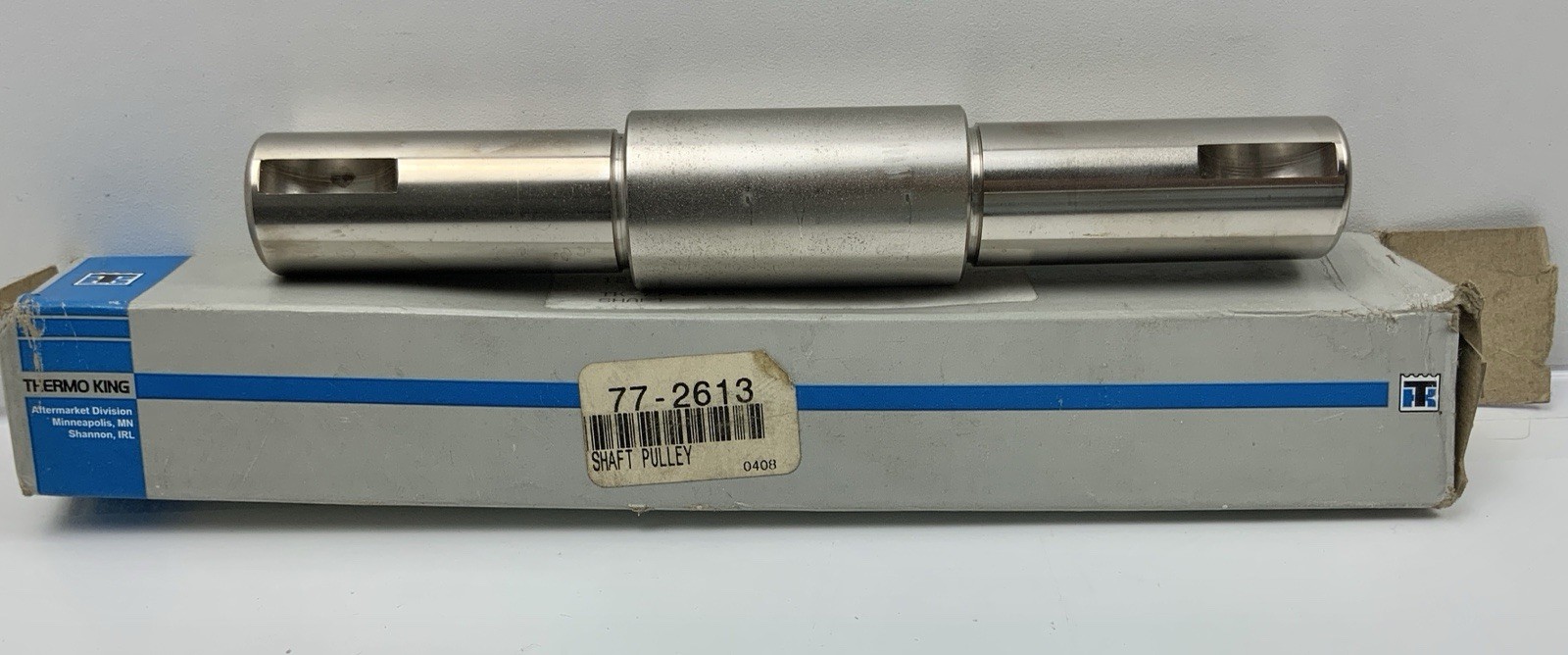 THERMO KING : P/N : 77-2613 SHAFT PULLEY : NEW OLD STK