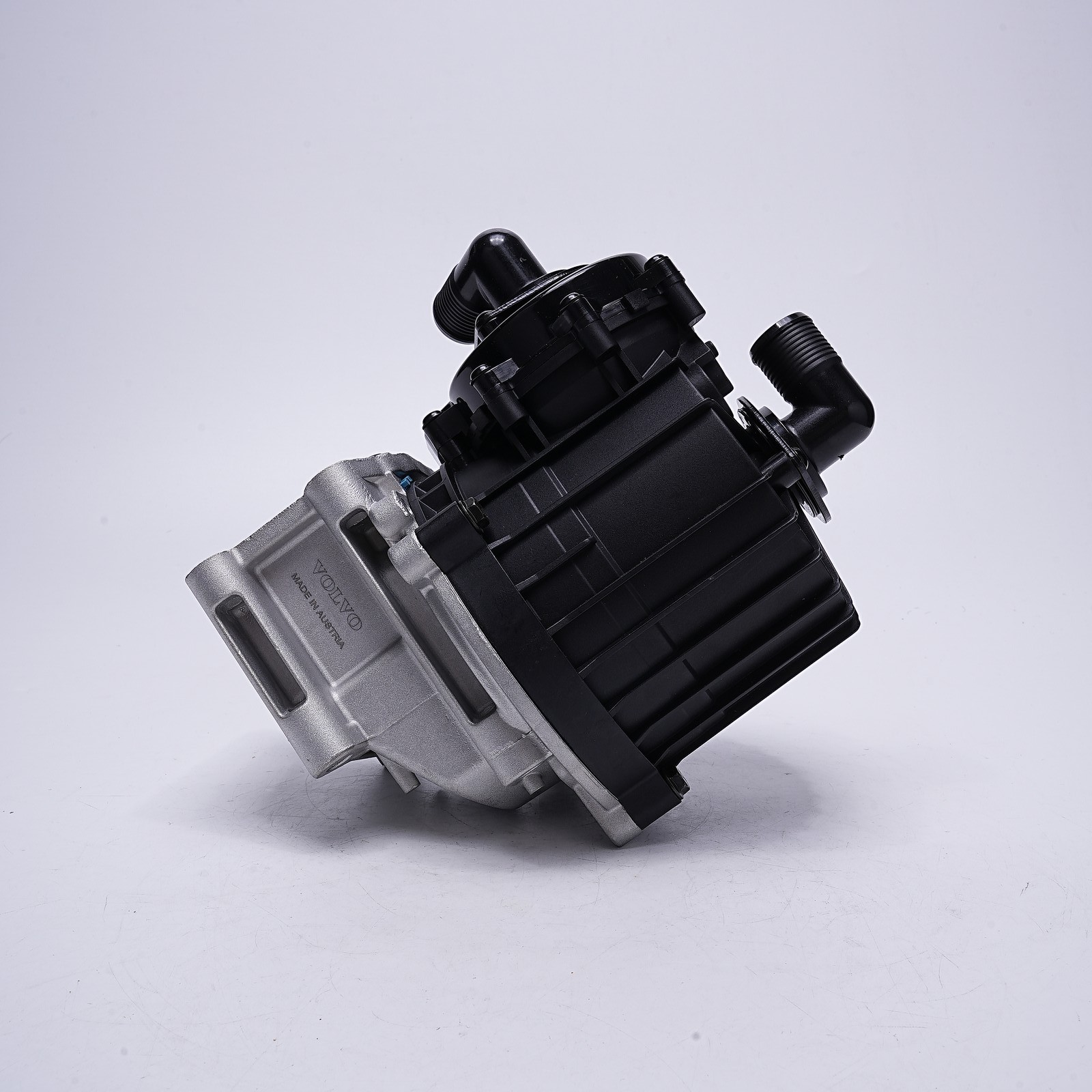 Oil Crankcase Ventilation Separator For Volvo D13 MP8 21122541 20499419 Truck