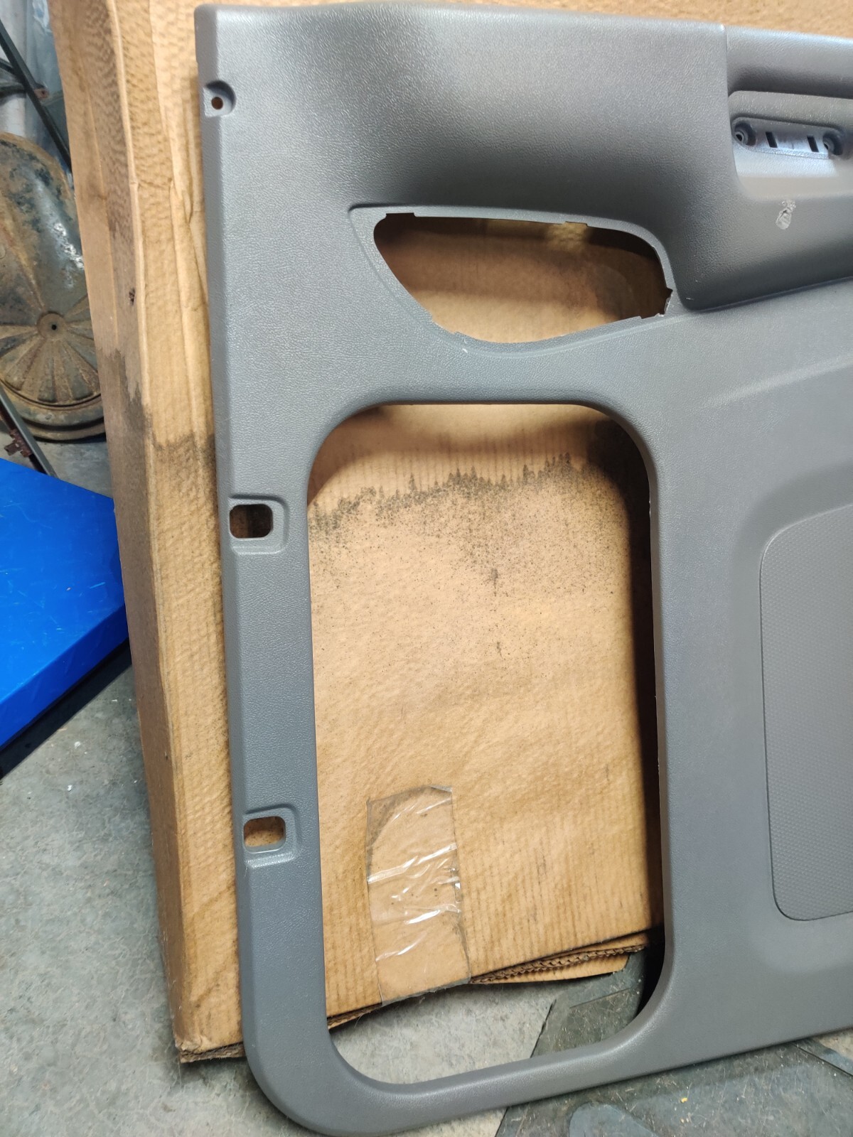Peterbilt S63-6107-0281 Pad Door Rh POWER WINDOW PANEL (NEW TAKE OFF READ AD)