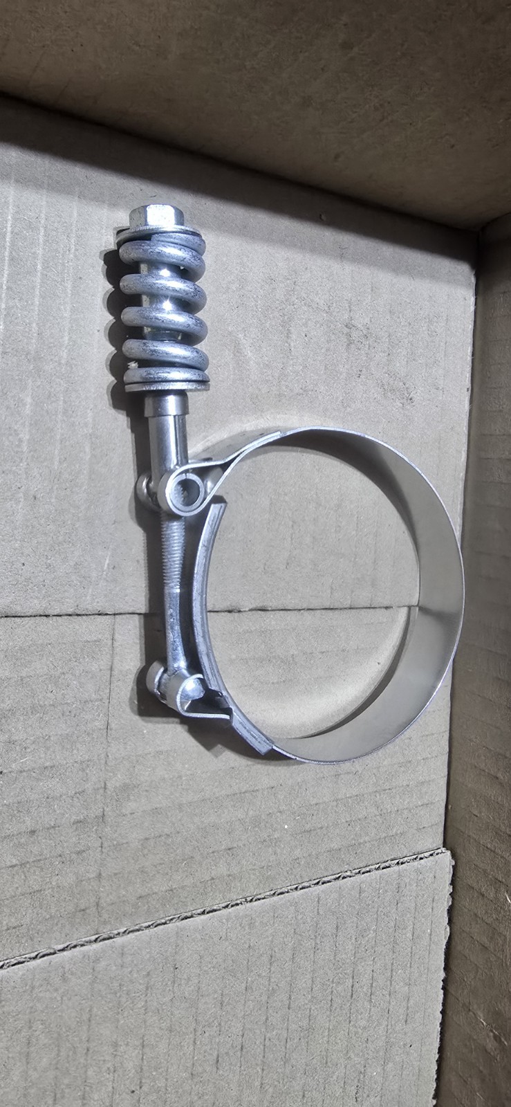 Breeze B9224-0325 Spring T-Bolt Clamp