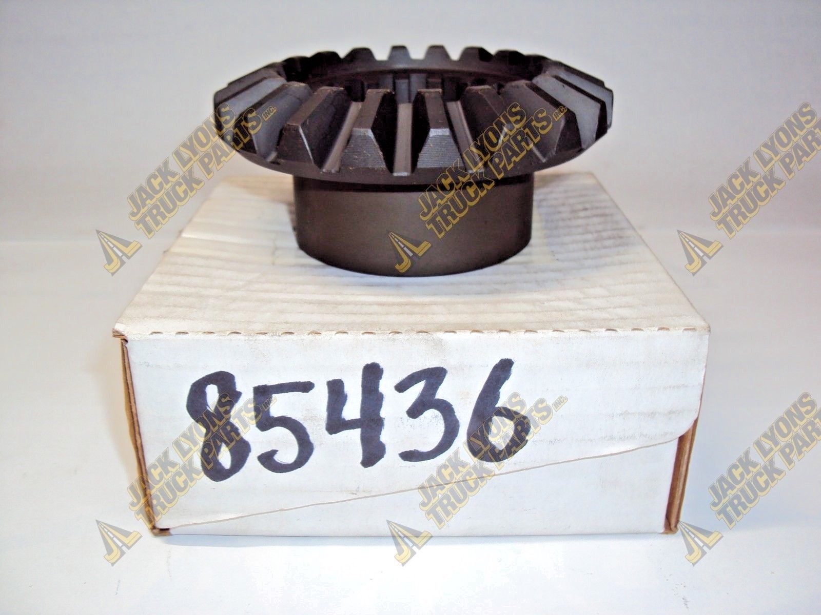 85436 New Eaton Dana Spicer OUTPUT GEAR – 085436