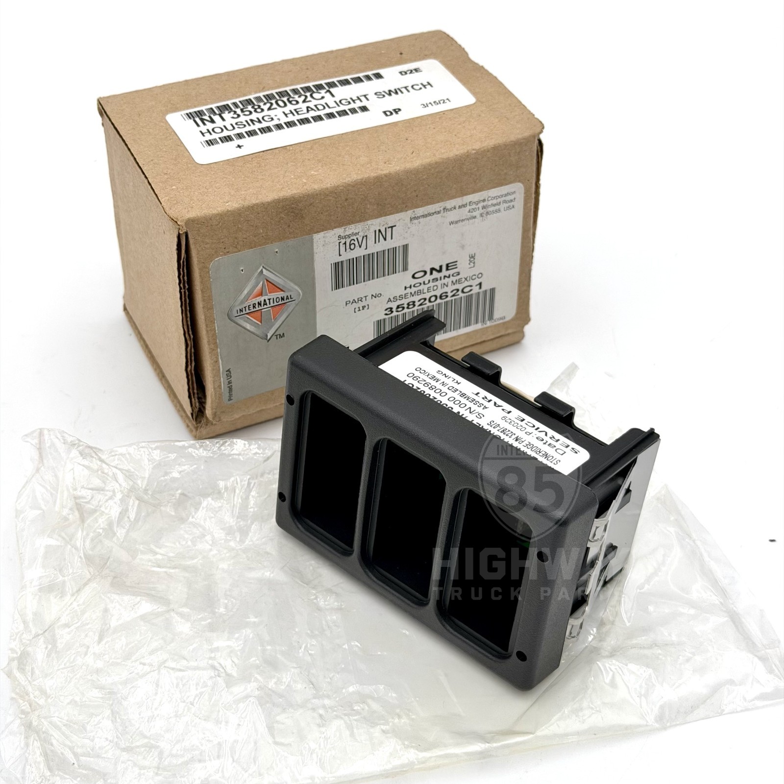 3582062C1 Genuine OEM International Navistar Headlight Switch Housing Original