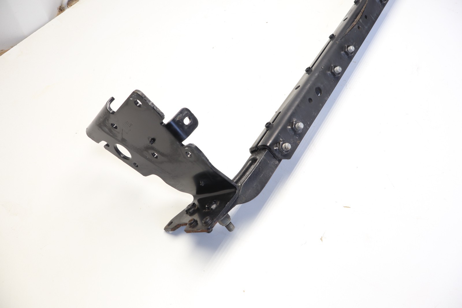 2022-2026 PETERBILT 579 HOOD PIVOT CHANNEL BRACKET HINGE L48-6215