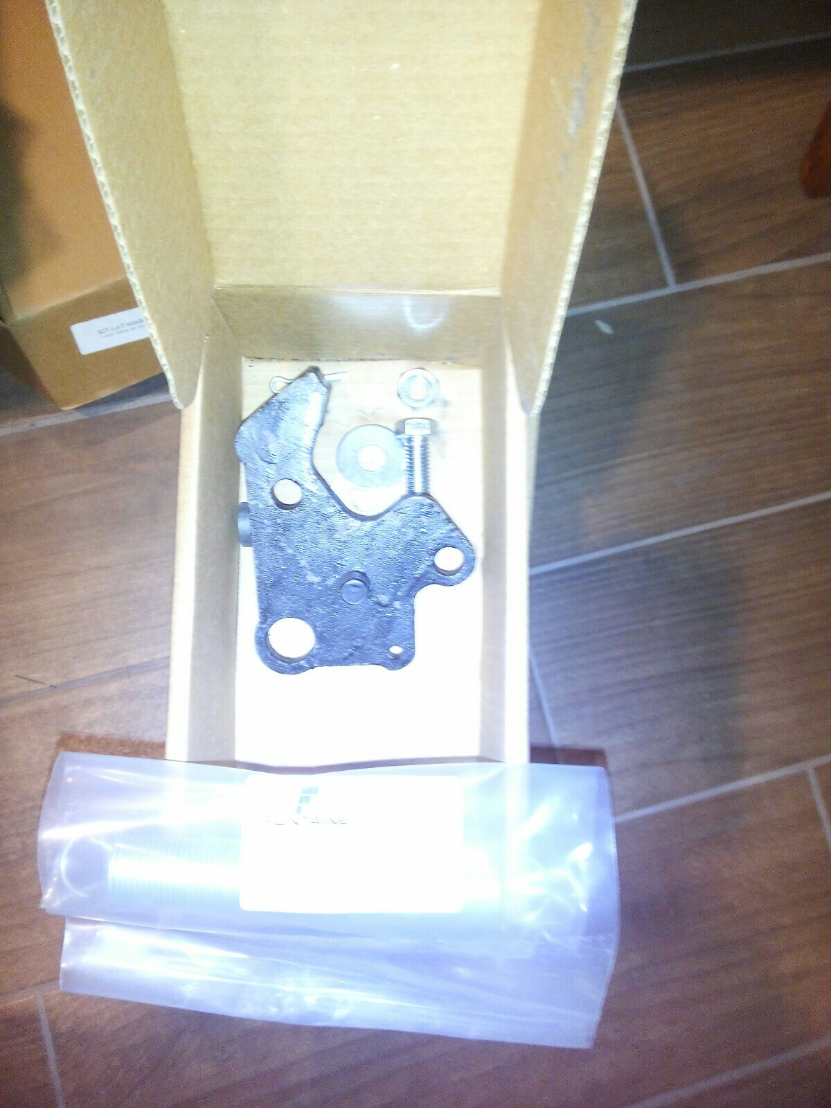 FREIGHTLINER SECONDARY LOCK KIT-R FON-KIT-LAT-6000R