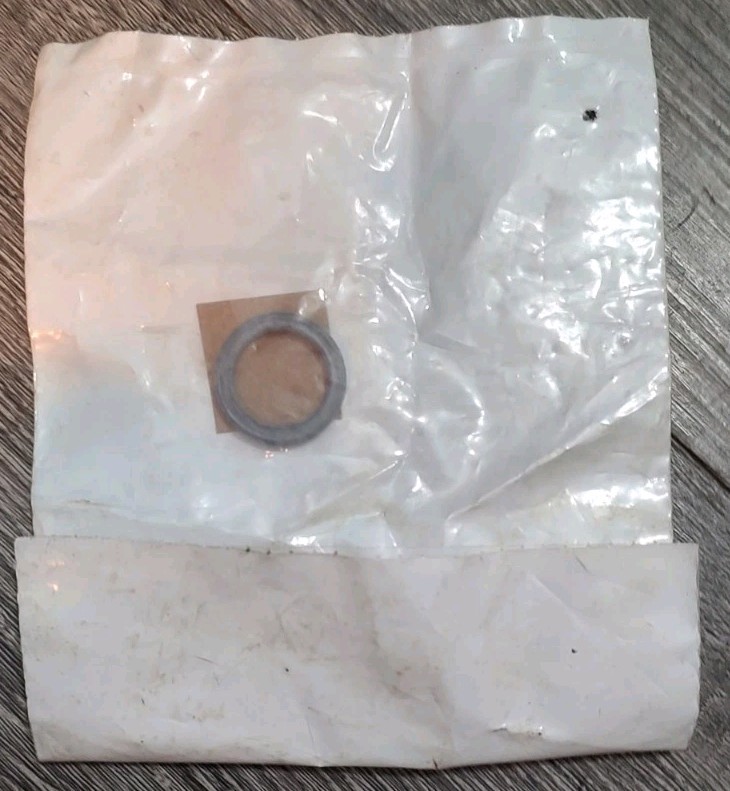 Dana Spicer Off-Highway Piston Rod Seal Part# 241150