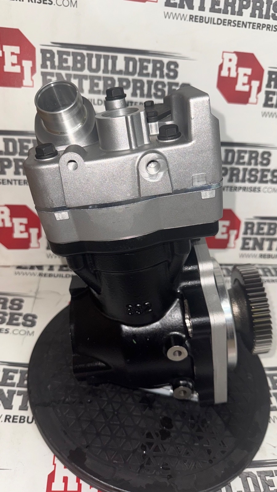 Detroit Diesel EA4711305815 Air Compressor New