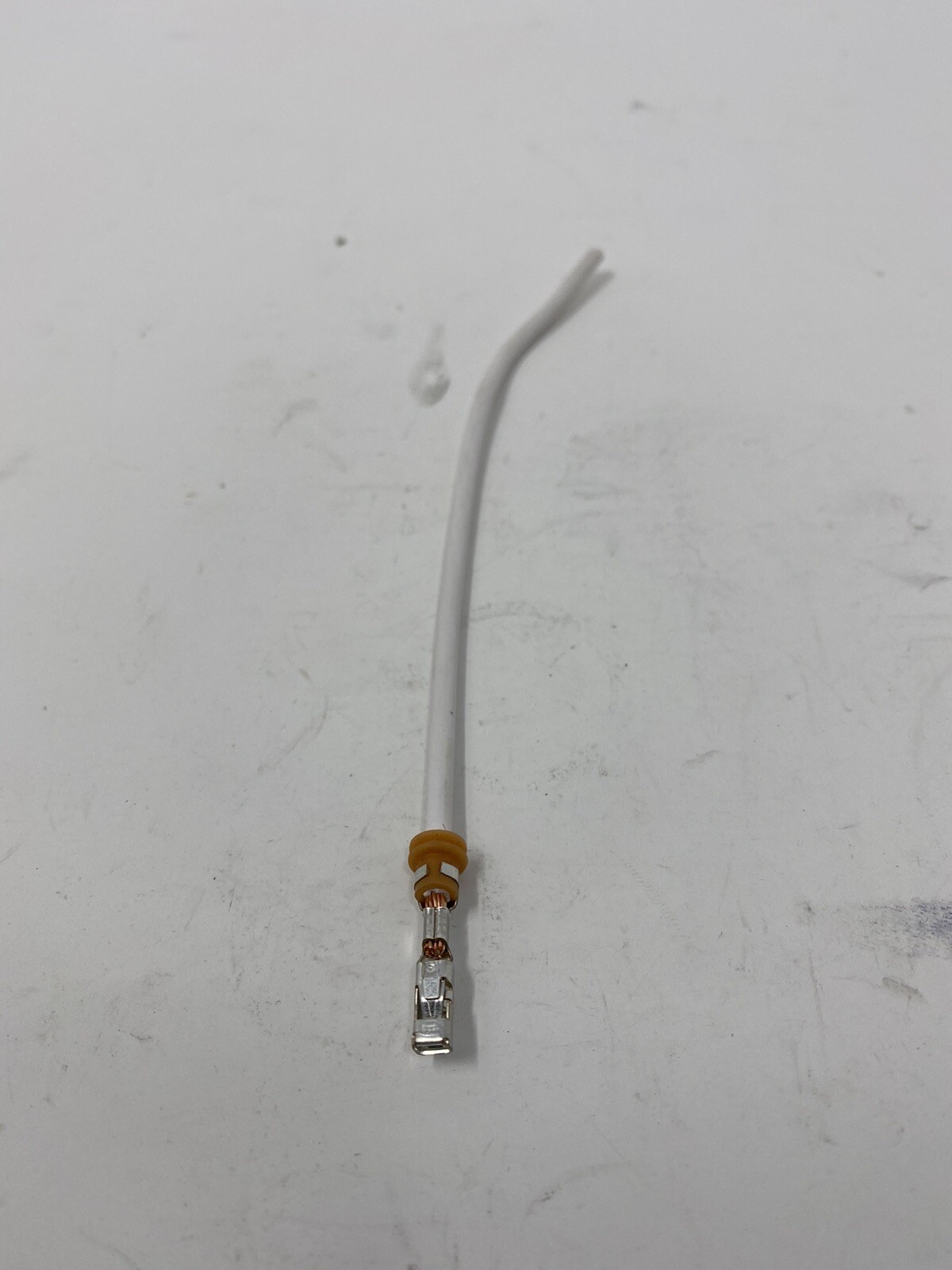 MACK – BOSCH TERMINATED LEAD 85131549 – HOUSING