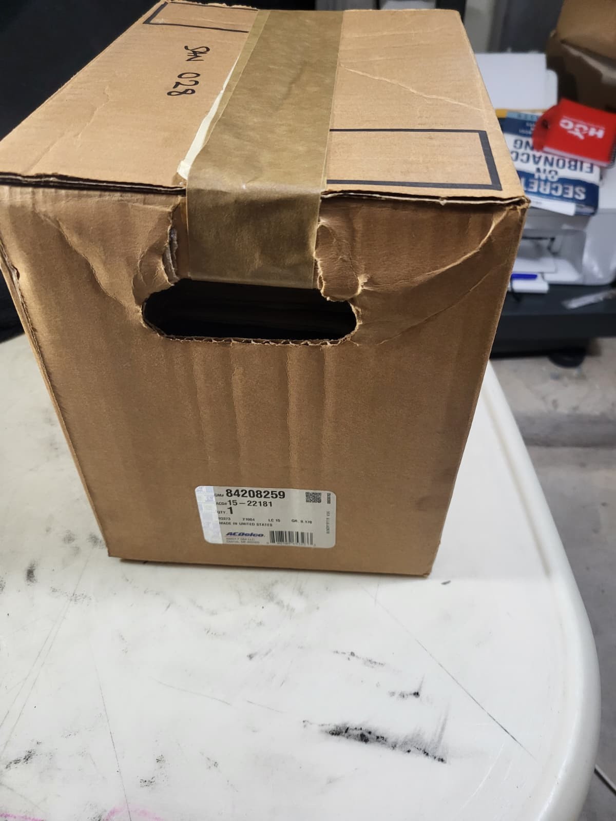 NEW Genuine GM 84208259 A/C Compressor ACDelco 15-22181