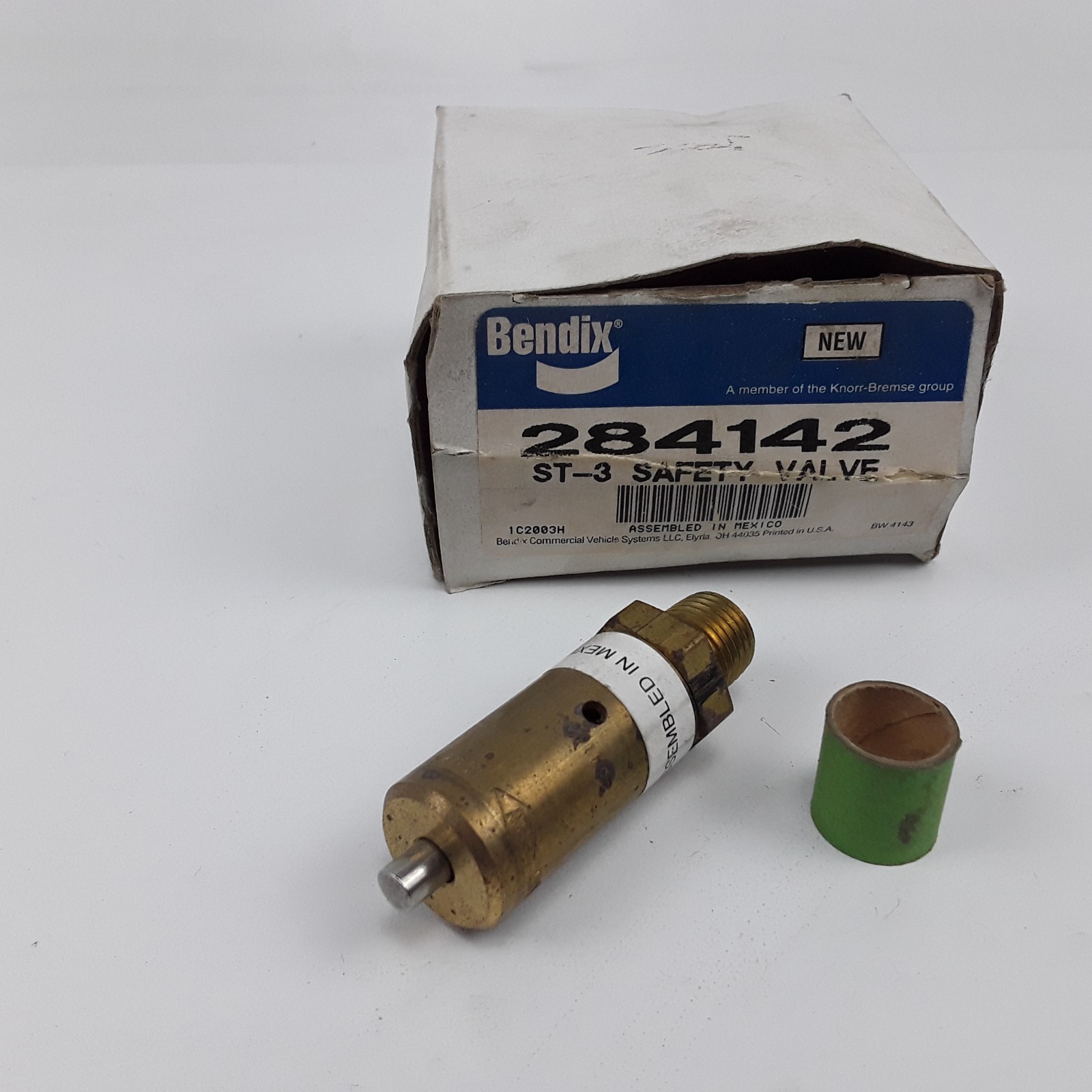 Bendix 284142 Air Brake Reservoir Safety Pressure Relief Valve Commercial-Grade