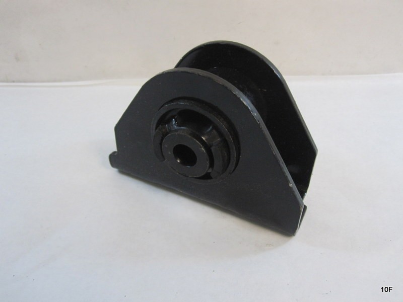 Front Cab Mount w/ Bushing Replaces 18-59922-000 M17431 Freightliner